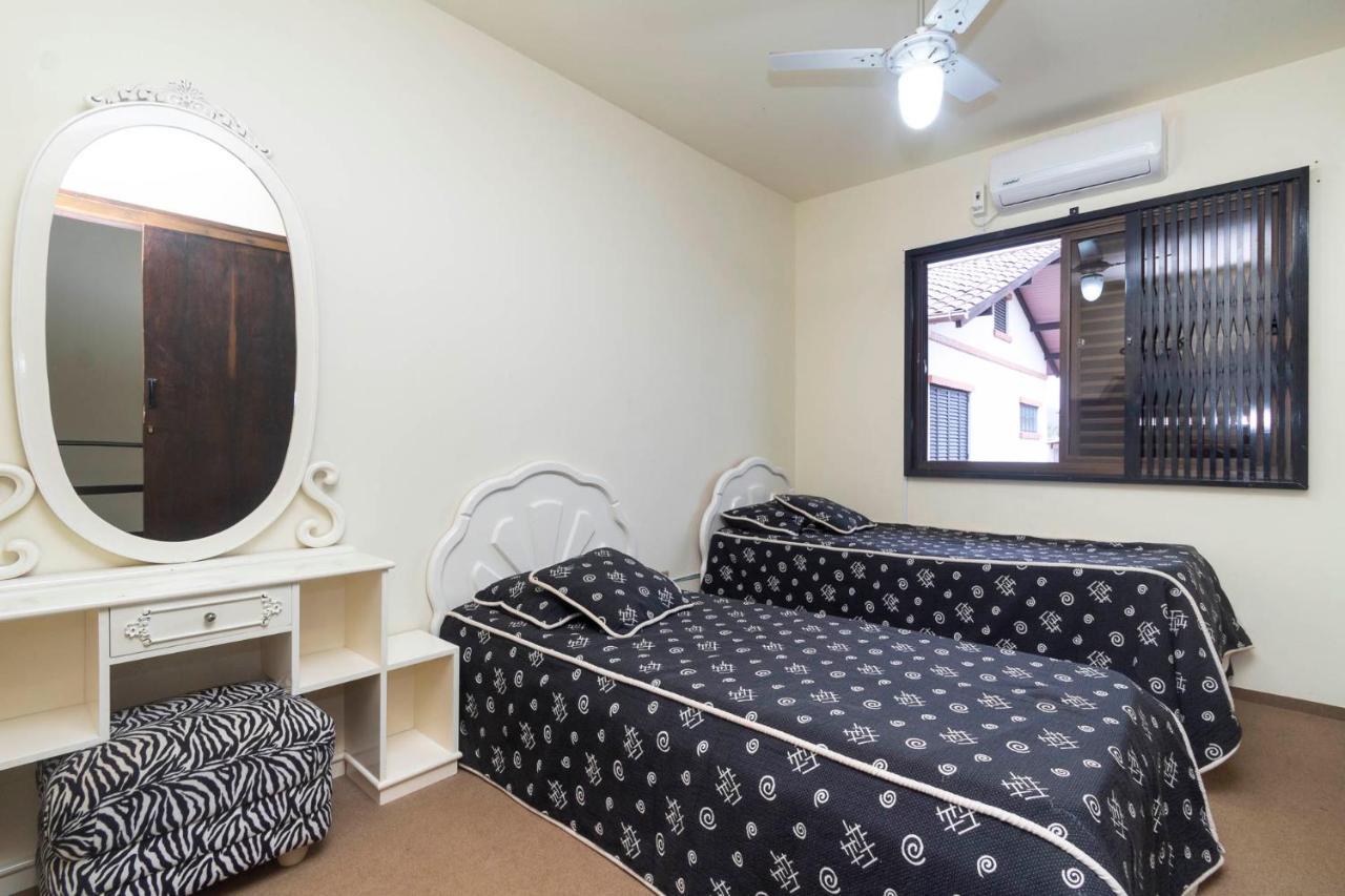 Apartamento Beira Mar Lateral Na Praia De Mariscal 2662 Bombinhas Exteriör bild